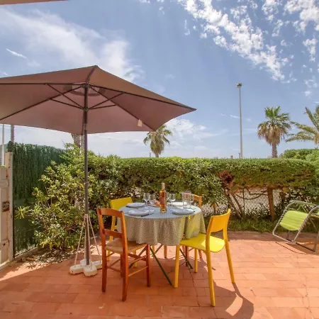 Daire Les Vagues By Interhome *